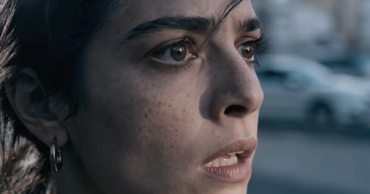 Filme de IA 'Dreams of Violets' Entra em Tribeca e Divide o Cinema
