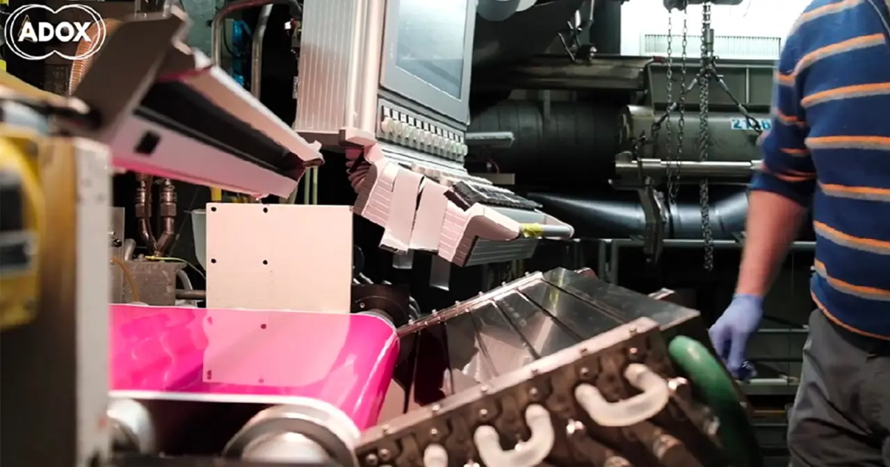 Machine E: A Máquina Suíça de 100M€ que Revolucionou a Fotografia