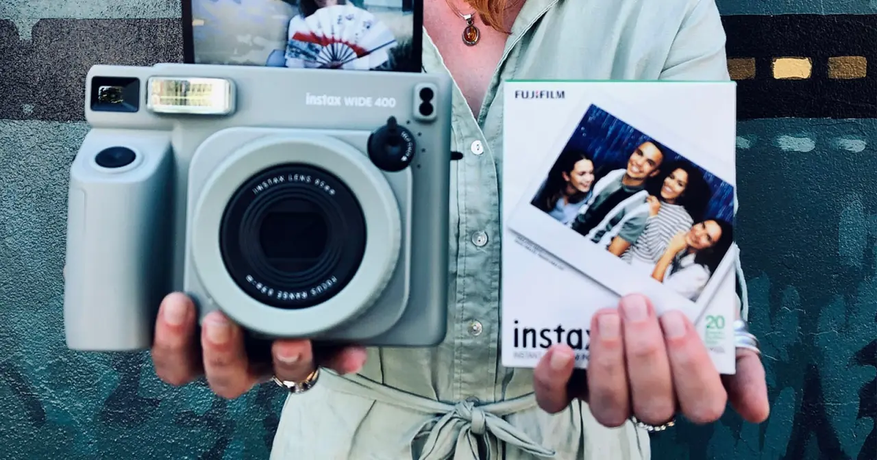 Fujifilm Instax Wide: porque o filme instantâneo renasceu